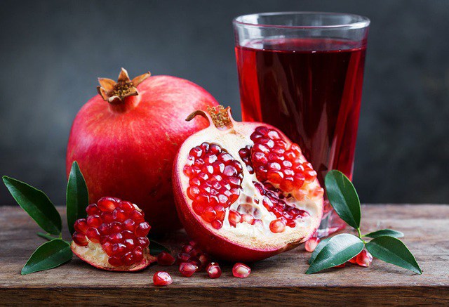 Nước Ép Lựu Hạt Chia